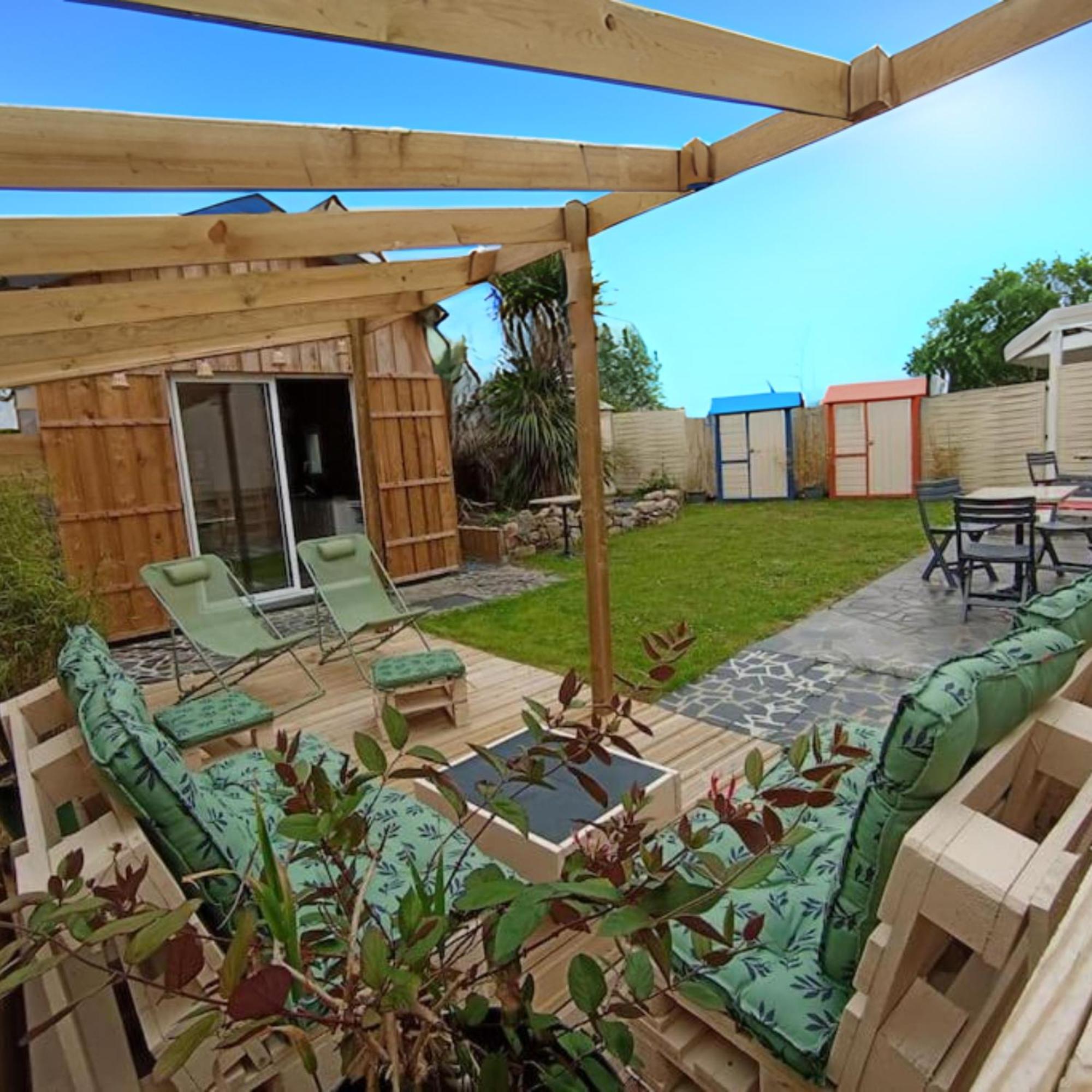 Dans Une Maison Familiale Avec Jardin A 800M De La Plage Bréville-sur-Mer Kültér fotó